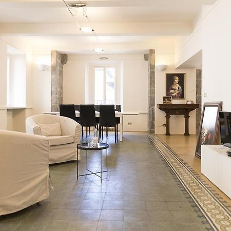 ルッカMario'S Apartament With Ac And Wifiアパートメント エクステリア 写真